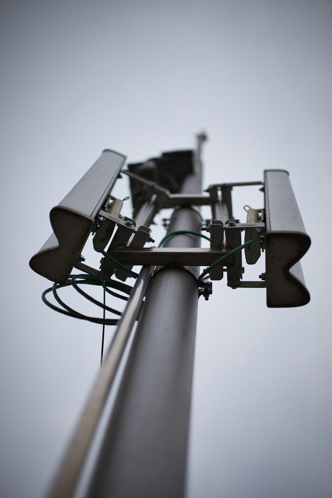 black-and-gray-electric-post-temhthnnkaq